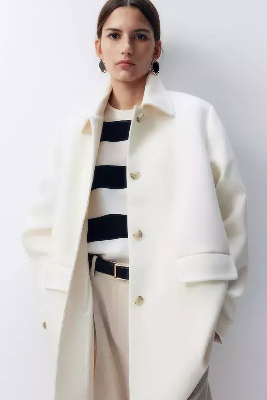 Kabát áčkový střih 1 199 Kč