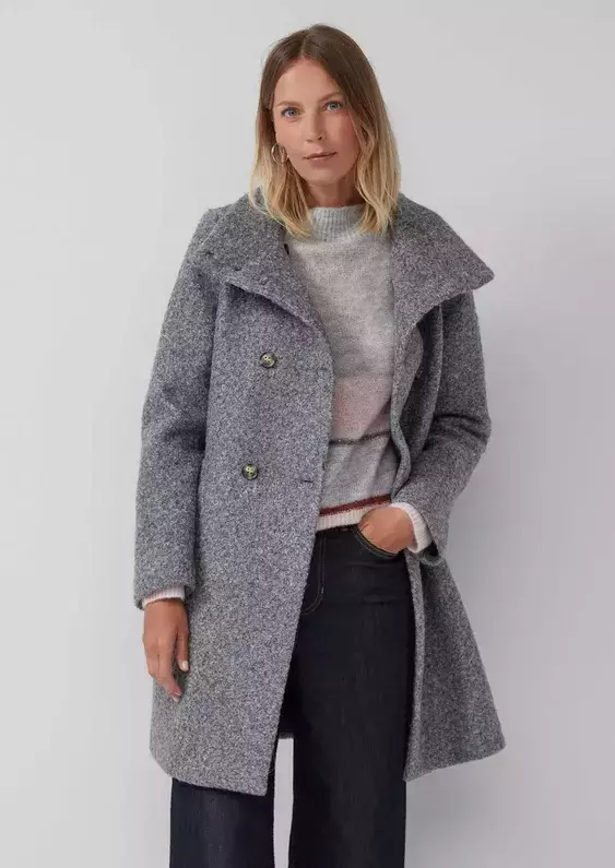 Kabát z bouclé s podšívkou a stojatým límcem  5 499
