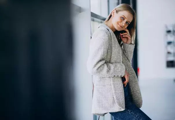 Splývavé kabáty. Dokonalá elegance i hřejivost v jednom