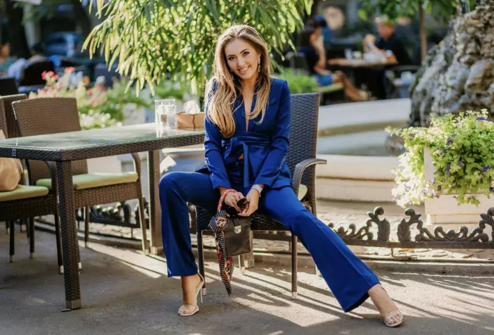 elegantní dáma móda podzim 2025