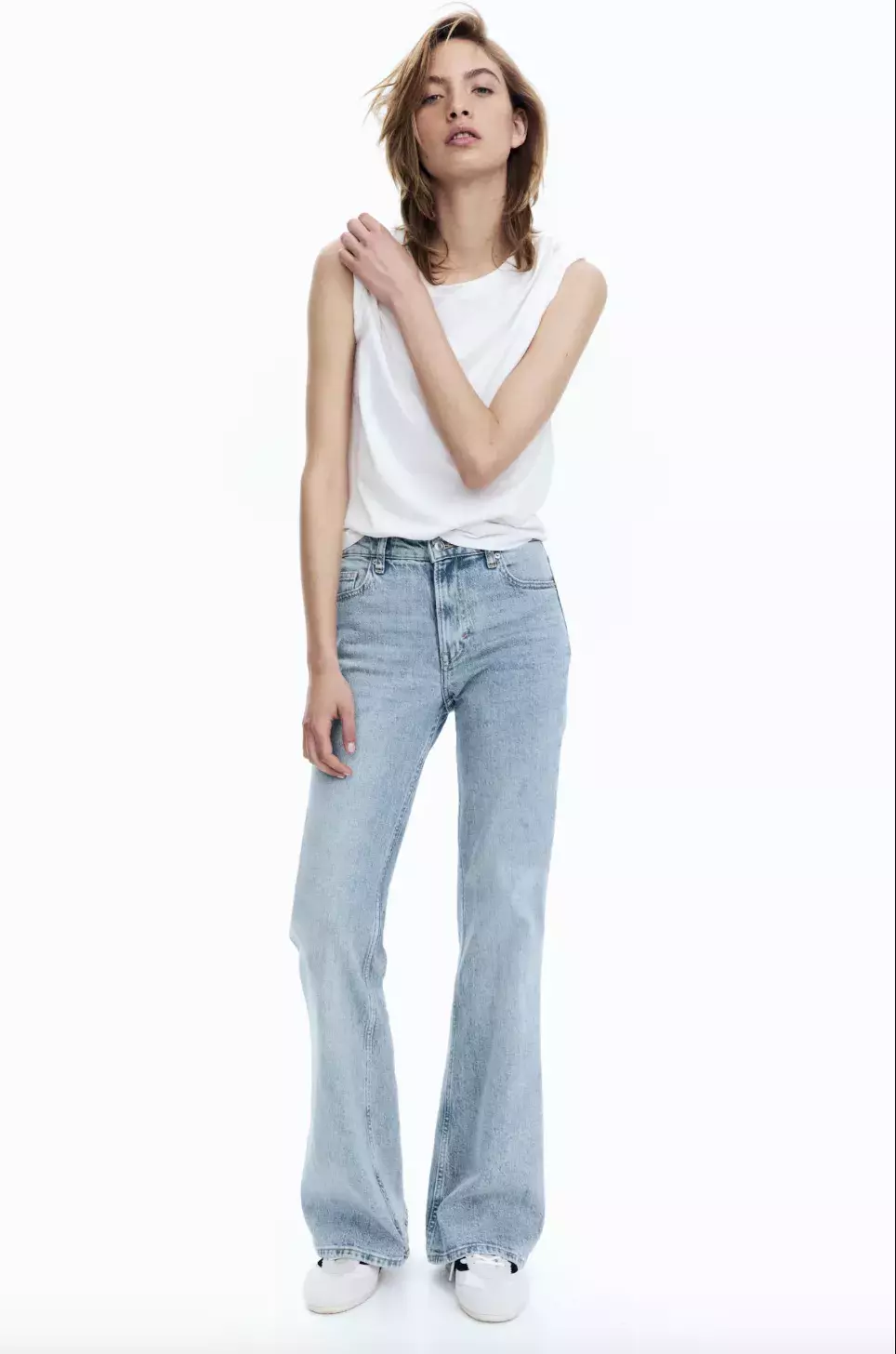 džíny s vysokým pasem