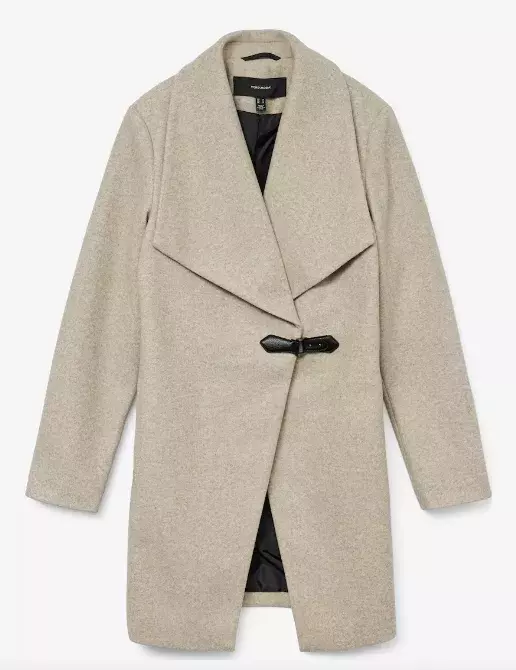 <p>VERO MODA Přechodný kabát 1849 Kč</p>
