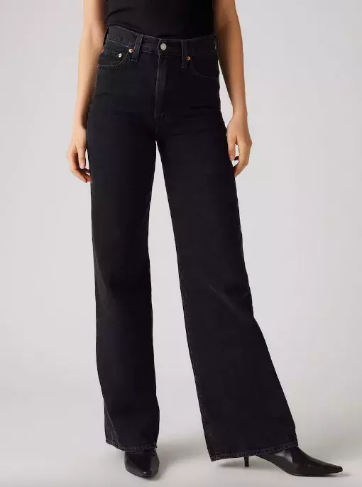 <p>LEVI'S ® Zvonové kalhoty 2200 Kč</p>
