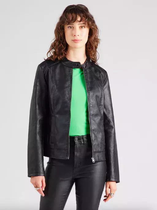 <p>JDY Přechodná bunda 1079 Kč</p>
