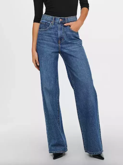 <p>ONLY Zvonové kalhoty Džíny 1099 Kč</p>
