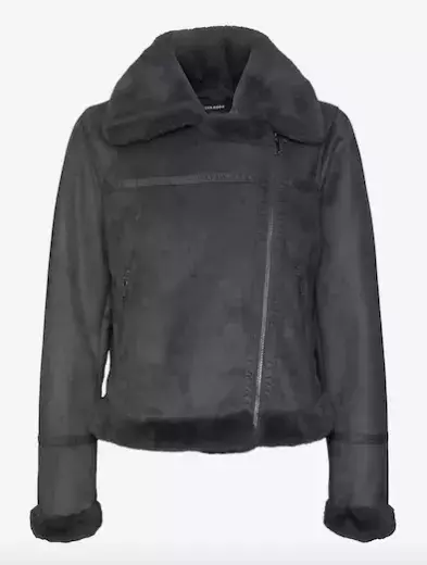 <p>VERO MODA Zimní bunda 1879 Kč</p>
