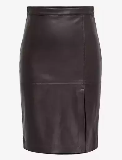 <p>ONLY Sukně 929 Kč</p>
