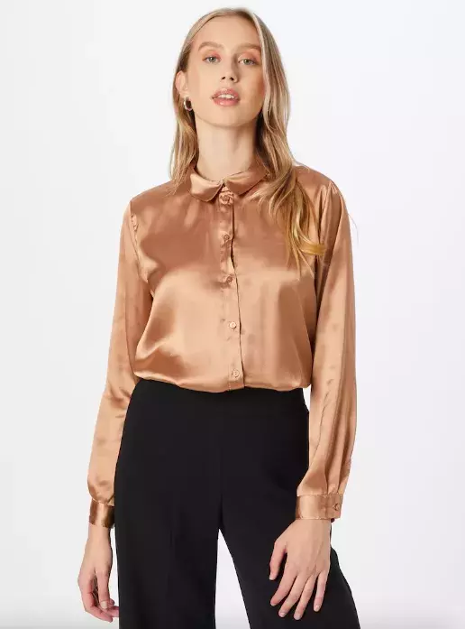 <p>JDY Halenka 529 Kč</p>
