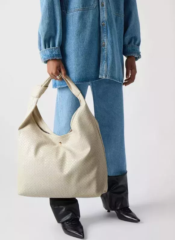 Prostorná hobo taška z veganské kůže, Even&Odd, 720 Kč