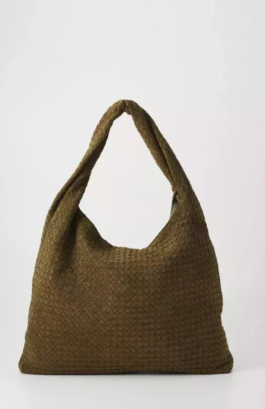 Hobo taška s originální strukturou, Gina Tricot, 1 200 Kč