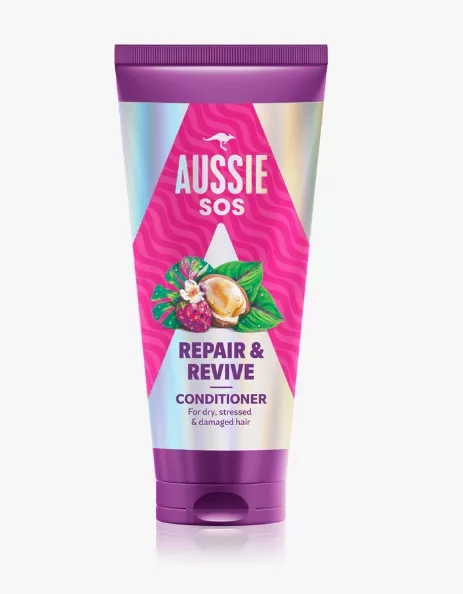 Vyživující kondicionér pro namáhané vlasy a vlasovou pokožku, Aussie, 167 Kč