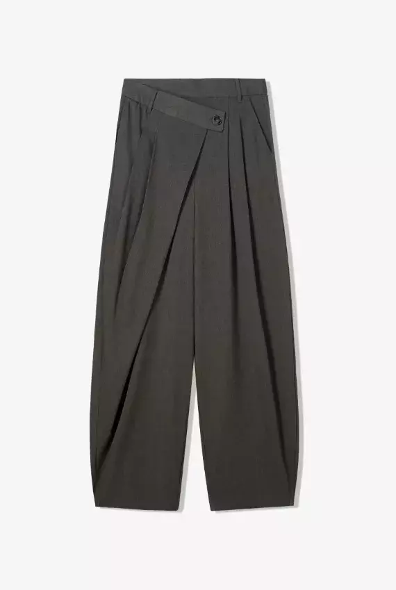 Elegantní pumpky do kanceláře, Bershka, 1 199 Kč