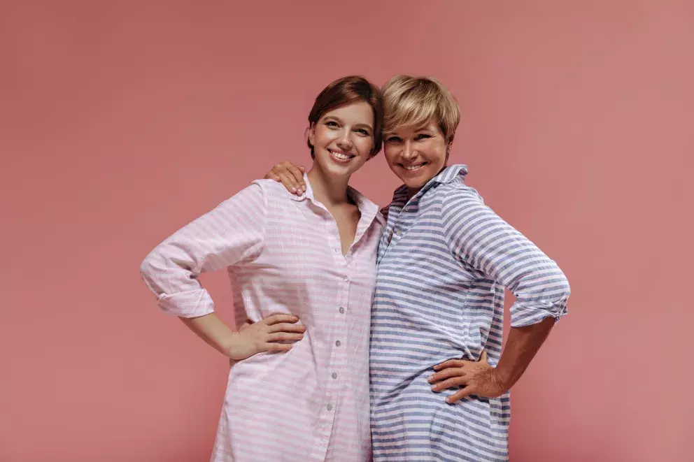 ženy, sestry, rodina, vztahy, péče