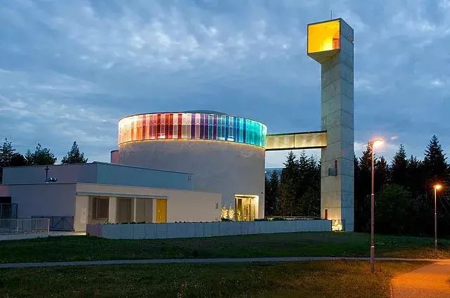 Kostel blahoslavené Marie Restituty v Brně-Lesné 