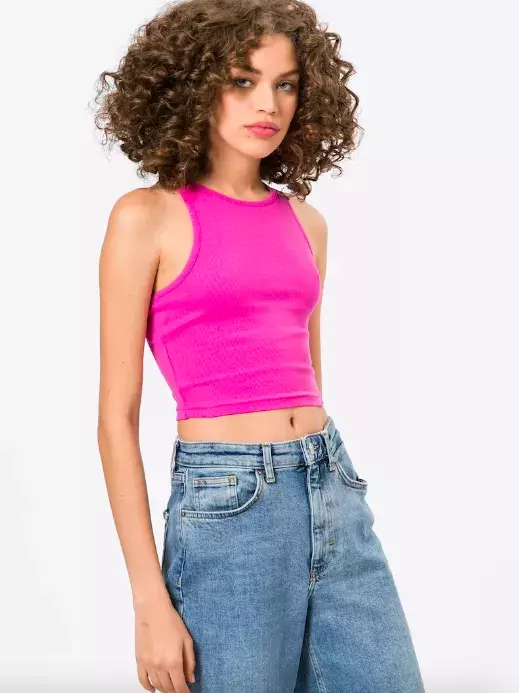 <p>Urban Classics Bandeau Top 400 Kč</p>
