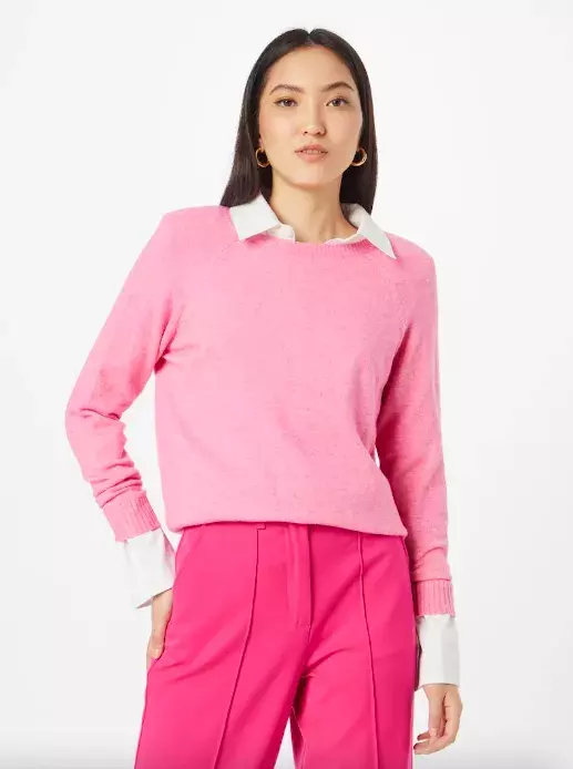 <p>ONLY Svetr, 799 Kč</p>
