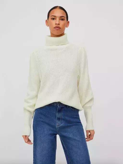 <p>VILA Svetr 659 Kč</p>
