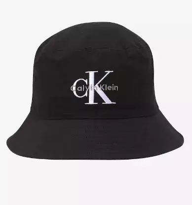 <p>Calvin Klein Jeans Klobouk 1179 Kč</p>
