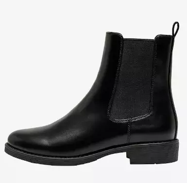 <p>ONLY Chelsea boty 1329 Kč</p>
