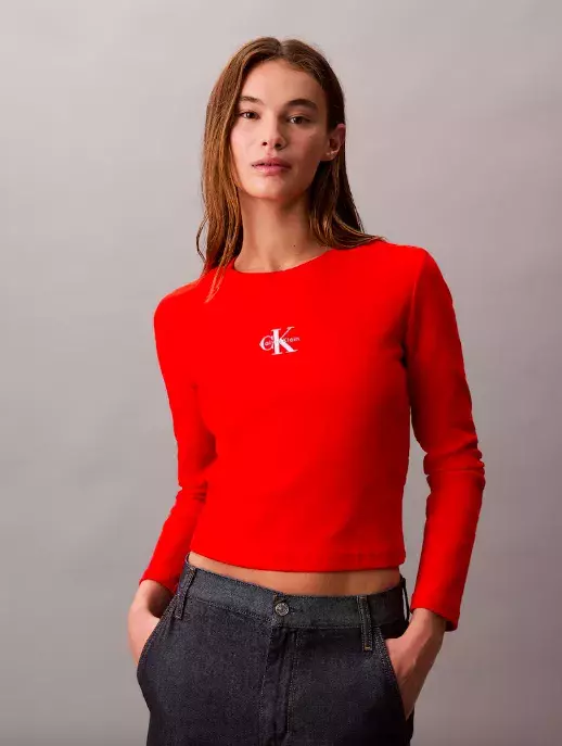 <p>Calvin Klein Jeans Tričko 1199 Kč</p>
