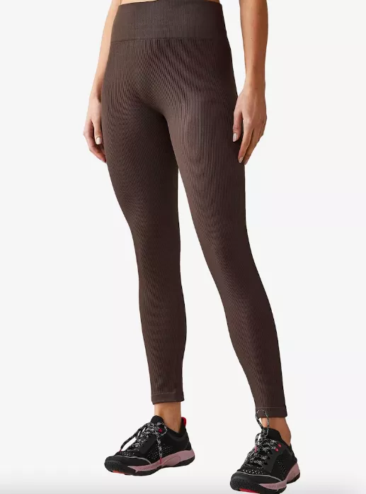 <p>Next Skinny Legíny 685 Kč</p>
