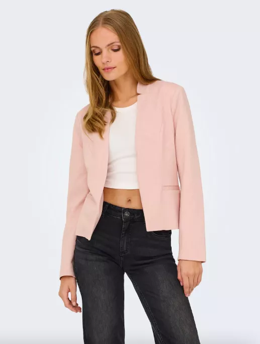 <p>ONLY Blejzr 1079 Kč</p>
