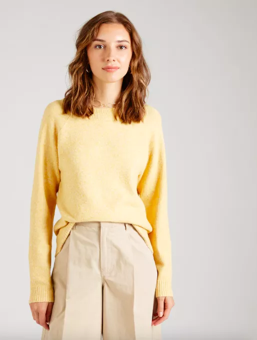 <p>VERO MODA Svetr 659 Kč</p>
