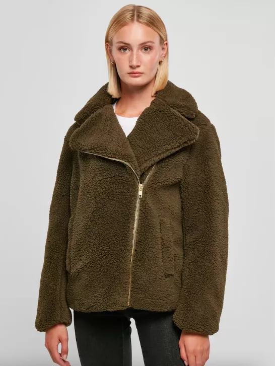 <p>Urban Classics Zimní bunda 1725 Kč</p>
