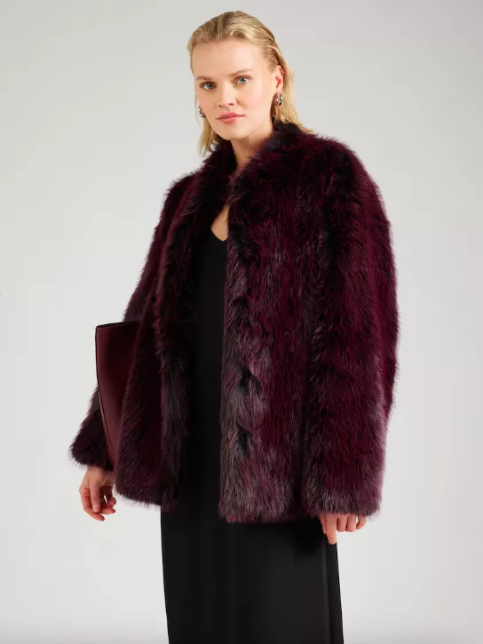 <p>PATRIZIA PEPE Zimní bunda 8189 Kč</p>
