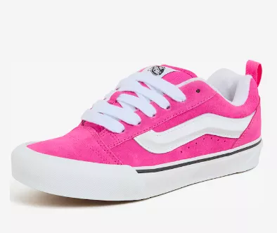 <p>VANS Tenisky 1999 Kč</p>
