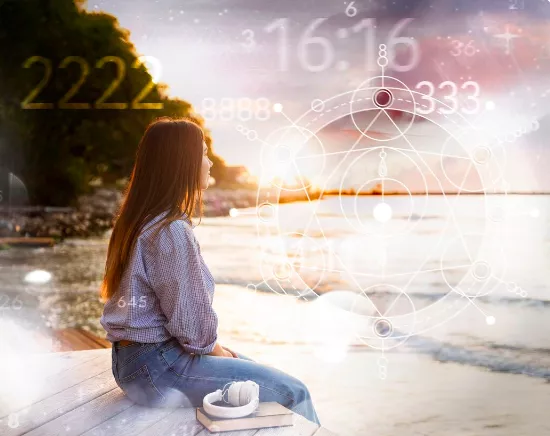 Listopad bývá měsícem zastavení. Příroda se ukládá k odpočinku, světlo ubývá a i lidé mají přirozenou potřebu ztišit se a bilancovat. Právě proto je listopad ideální čas na numerologii. Čísla v sobě nesou energii, která dokáže napovědět, co se bude dít, jaké výzvy přichází i jaké vztahy či rozhodnutí nás čekají. Ať už jste číselný jedničkář nebo citlivá dvojka, listopad vám může přinést důležité poselství.