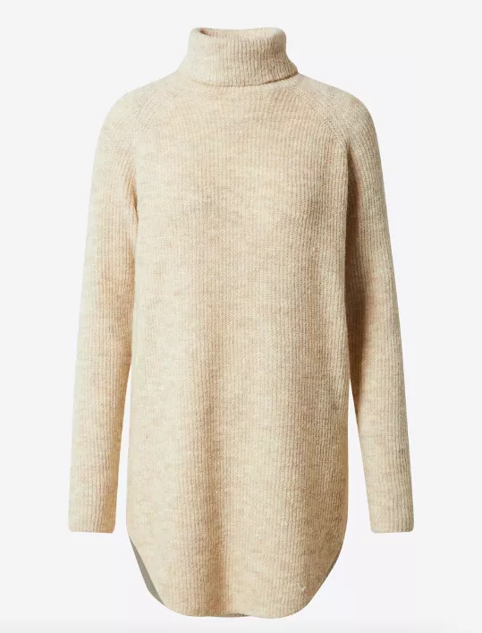 <p>PIECES Svetr 799 Kč</p>
