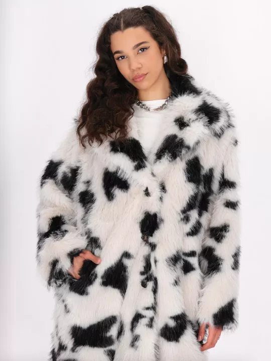 <p>myMo ROCKS Přechodný kabát 1549 Kč</p>
