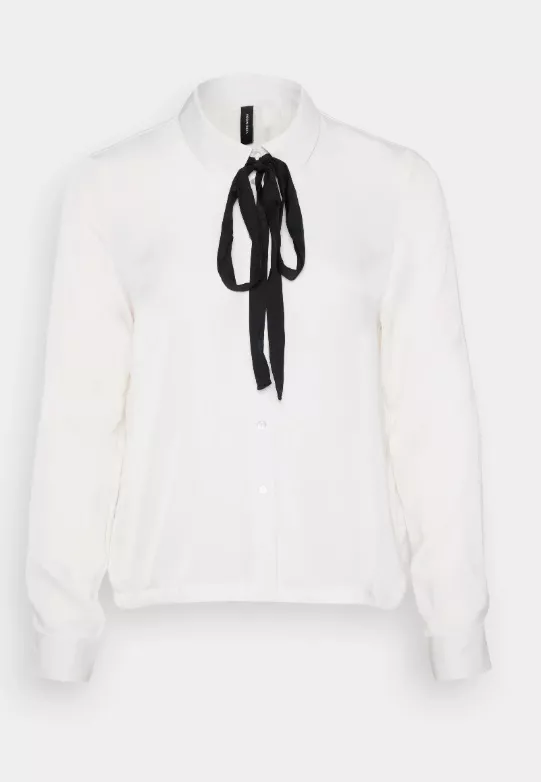 Košilová halenka s kontrastní vázankou, Vero Moda, 480 Kč