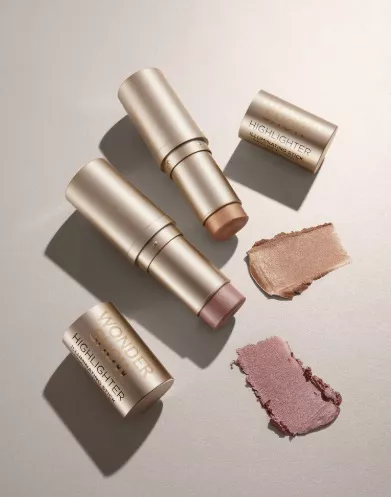 Rozjasňující tyčinka, Eveline Cosmetics, 316 Kč