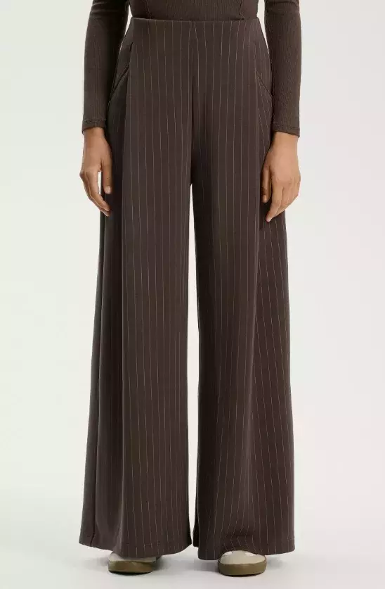 Kalhoty s pruhy, OYSHO, 1 299 Kč