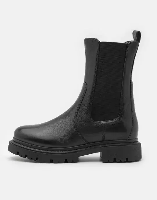 Boty na platformě, Anna Field, 1 505 Kč