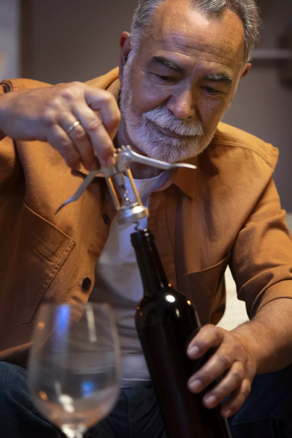 muž, problém, alkohol, pití, alkoholismus