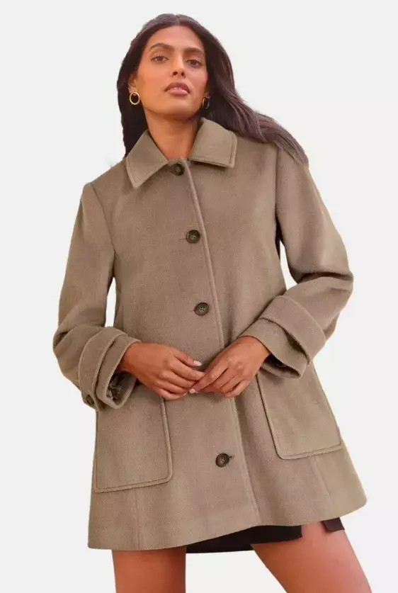 Áčkový kabát, Love & Roses, 3 999 Kč