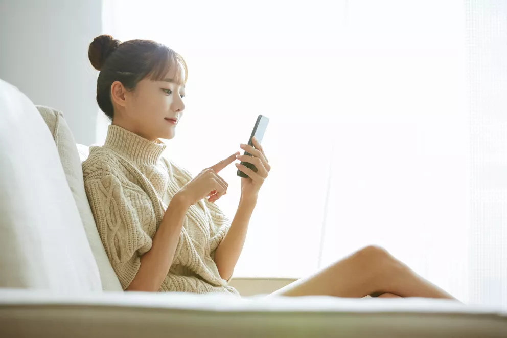 Podzimní minimalismus: Úpletové šaty, kvalitní sako, maxi sukně. Kousky, bez kterých se neobejdete