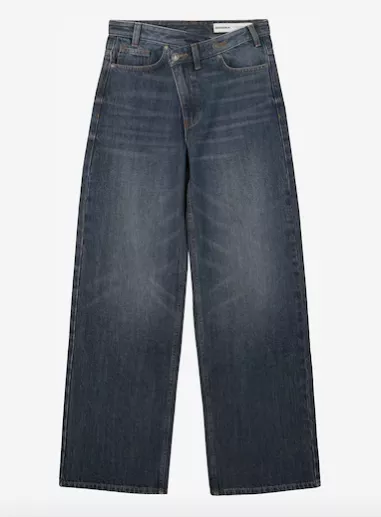 <p>Bershka 849 Kč</p>
