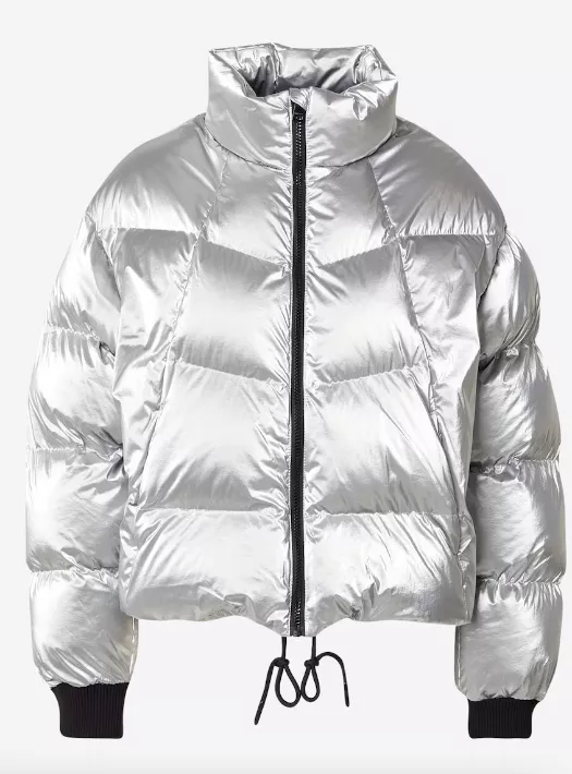 <p>HUGO 6100 Kč</p>
