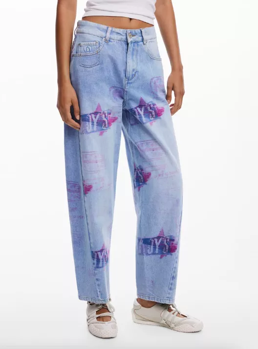 <p>Desigual 2204 Kč</p>
