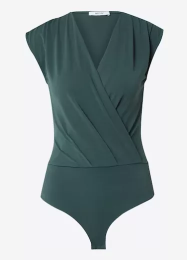 <p>ABOUT YOU 639 Kč</p>
