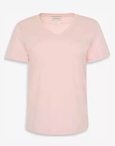 <p>Calvin Klein Jeans Tričko 939 Kč</p>
