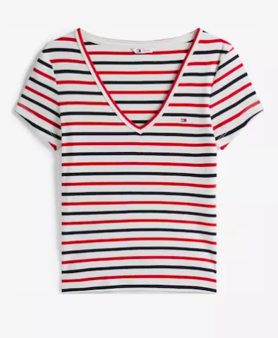 <p>Tommy Jeans Tričko 839 Kč</p>
