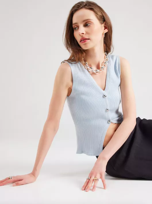 <p>PIECES 584 Kč</p>
