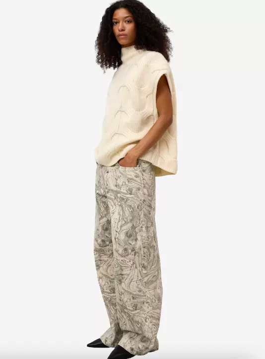 <p>Adolfo Dominguez 5189 Kč</p>
