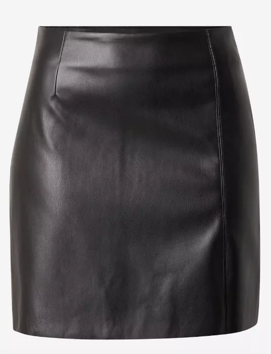 <p>VERO MODA 593 Kč</p>
