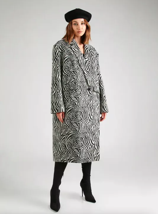 <p>VILA 2144 Kč</p>
